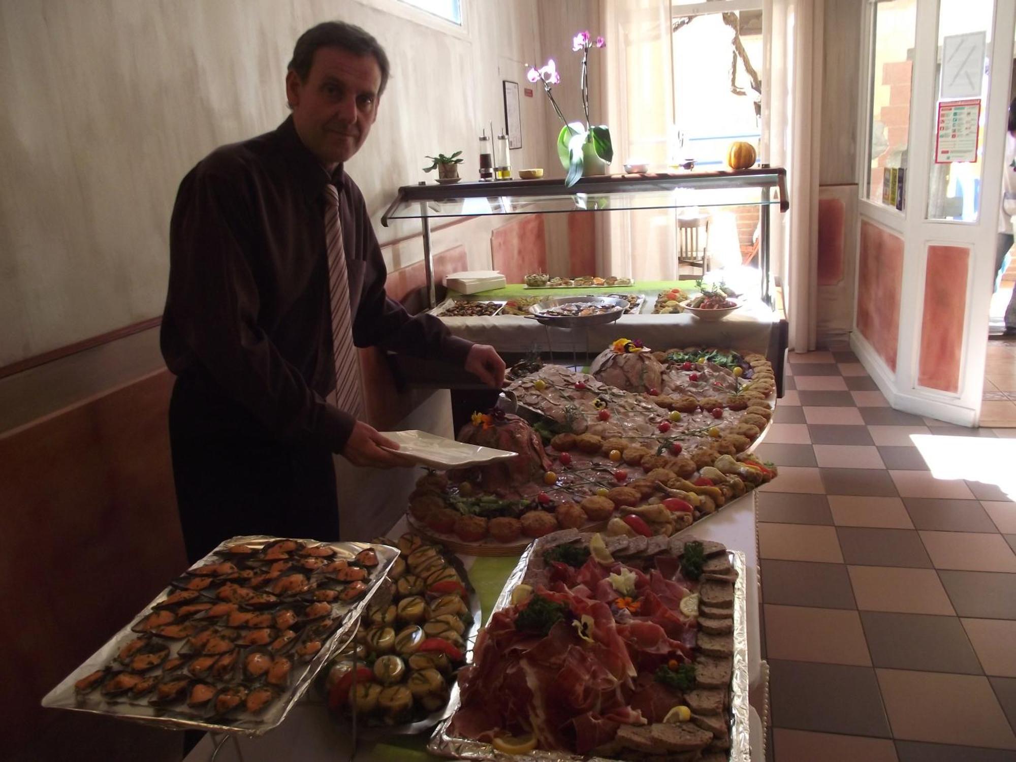 טוייר Hotel Restaurant Cortie מראה חיצוני תמונה
