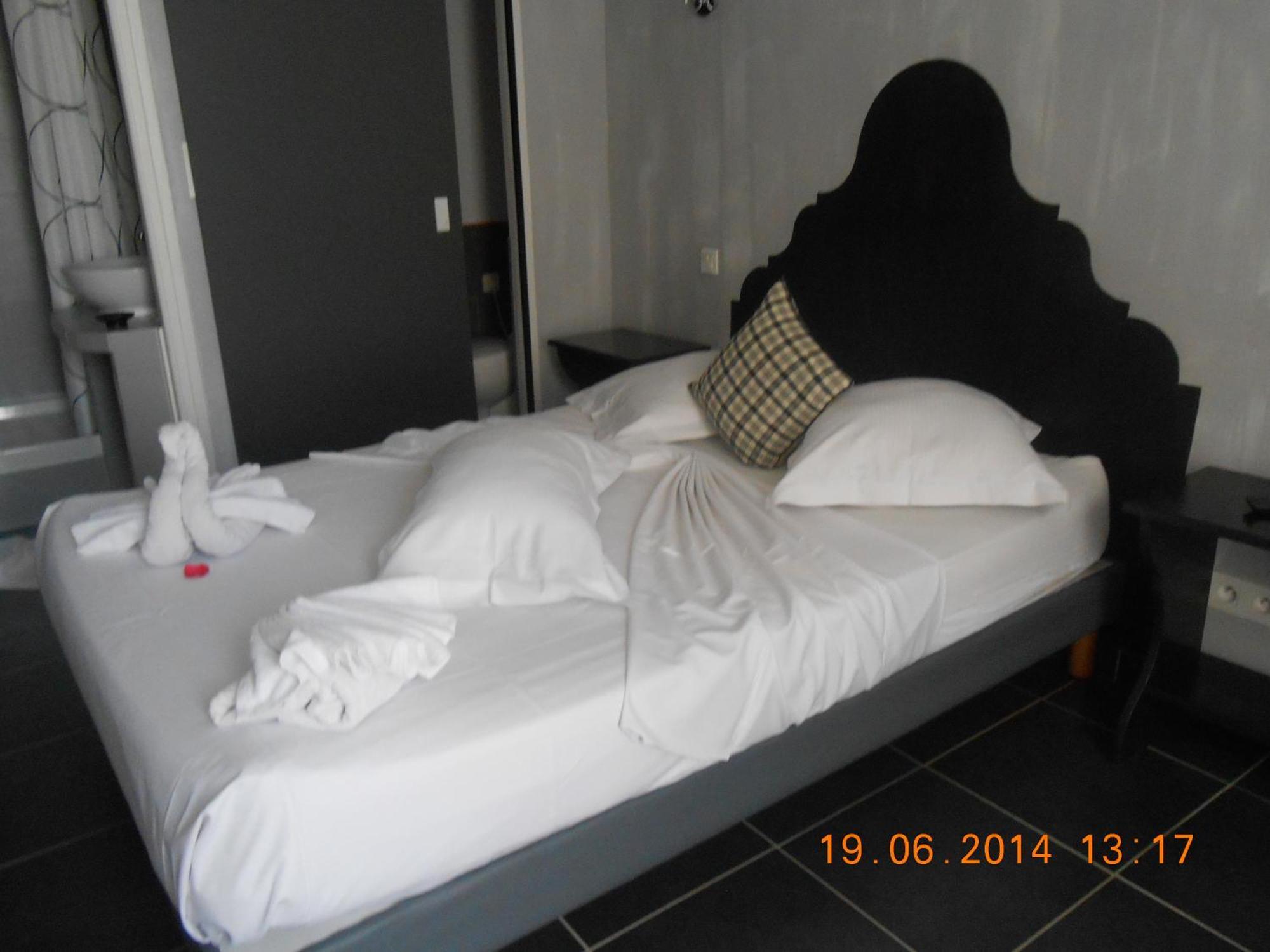 טוייר Hotel Restaurant Cortie מראה חיצוני תמונה