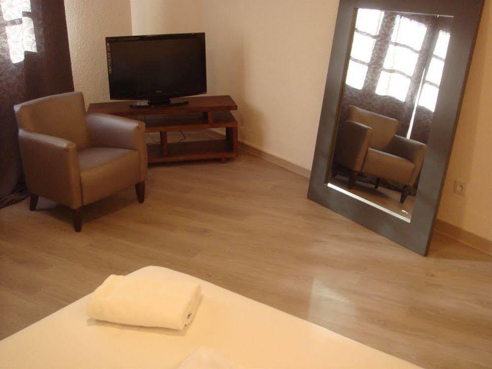 טוייר Hotel Restaurant Cortie מראה חיצוני תמונה